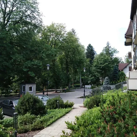 Apartamento Z Pieknym Widokiem Ogrodowa Parkowe *