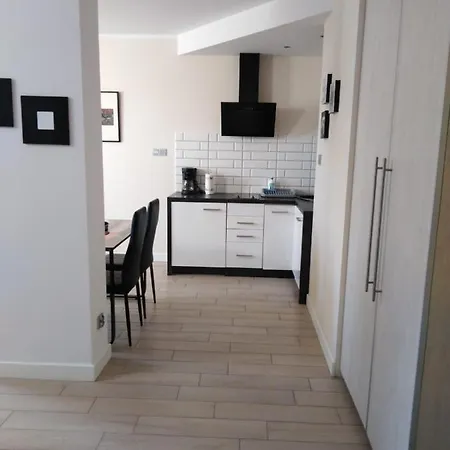 Apartment Z Pieknym Widokiem Ogrodowa Parkowe *