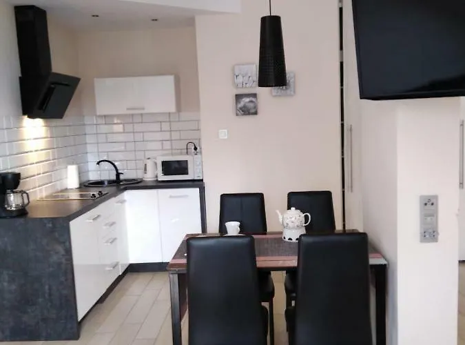 Z Pieknym Widokiem Ogrodowa Parkowe Apartamento